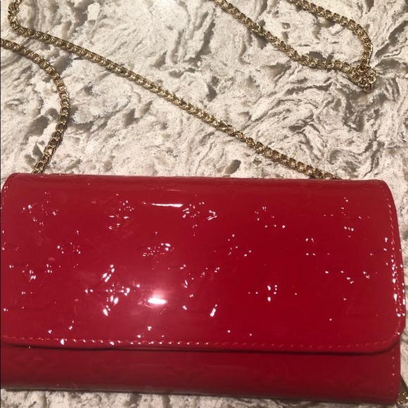 Price dictates. Beautiful piece. - Picture 3 of 6